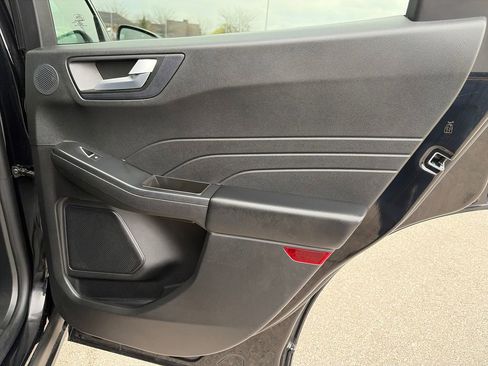 Used 2023 Ford Escape Active w/ Tech Pack #2 image 30