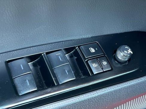 Certified 2025 Toyota Camry SE image 13