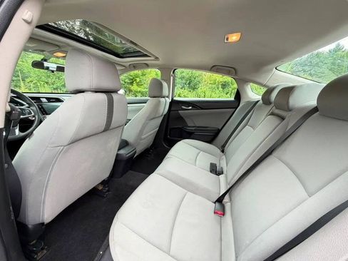 Used 2016 Honda Civic EX image 7