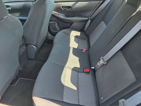 Used 2024 Nissan Sentra SV image 15