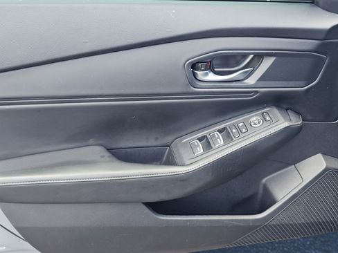 Used 2025 Honda Accord Sport image 14