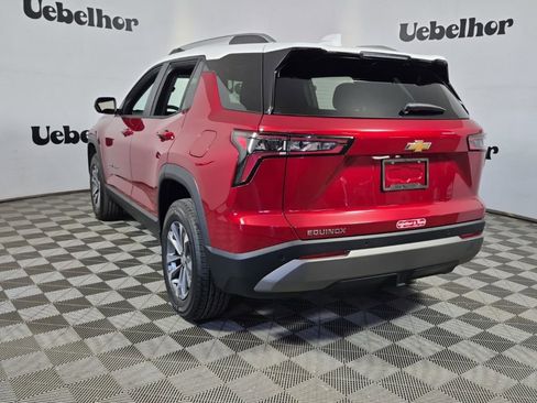 New 2026 Chevrolet Equinox LT w/ Convenience Package II FWD image 6