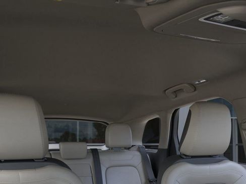 New 2025 Lincoln Corsair FWD w/ Equipment Group 101A image 23