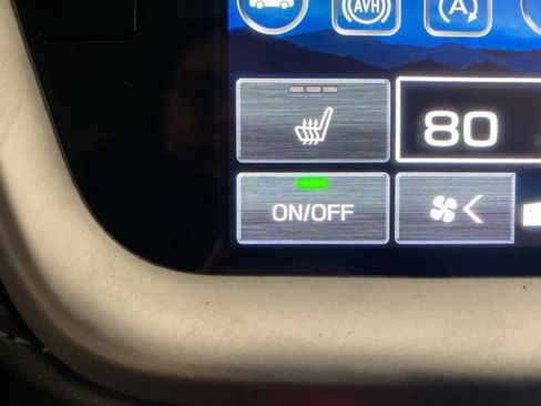 Certified 2025 Subaru Outback Premium image 17