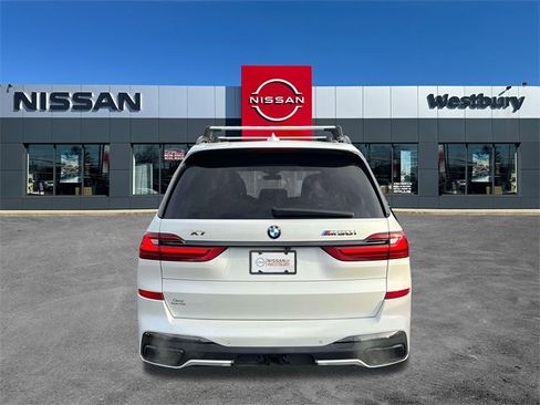 Used 2021 BMW X7 M50i w/ Dynamic Handling Package image 7