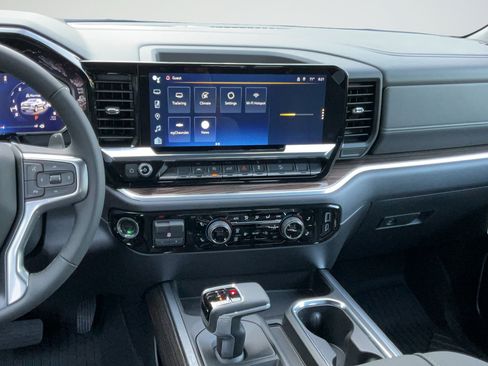 New 2026 Chevrolet Silverado 1500 LT AWD/4WD image 14