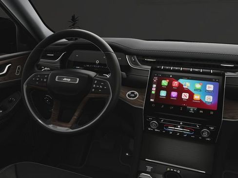 New 2024 Jeep Grand Cherokee Limited w/ Black Appearance Package image 17