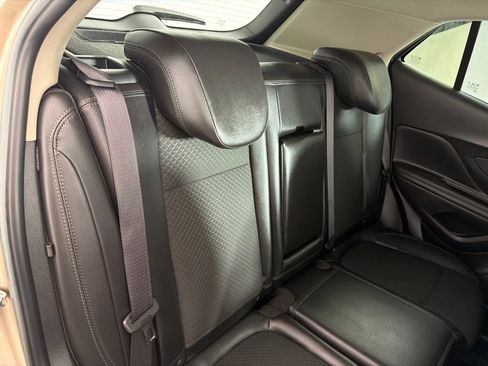 Used 2018 Buick Encore Preferred image 23