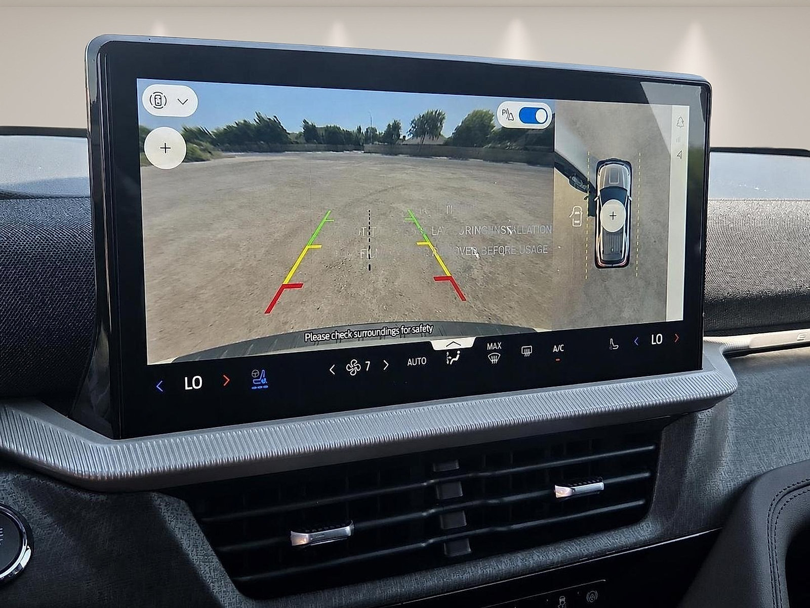 New 2026 Ford Explorer Platinum RWD image 18