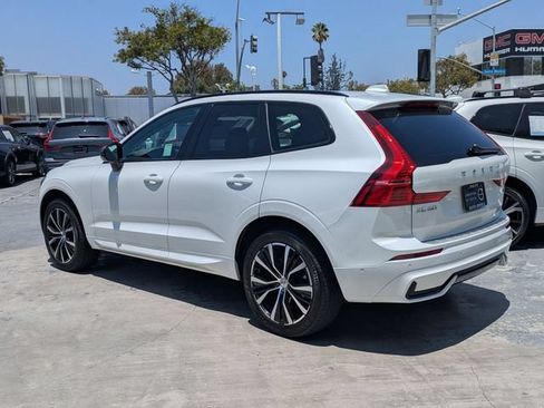 Certified 2023 Volvo XC60 B5 Plus w/ Climate Package FWD image 5