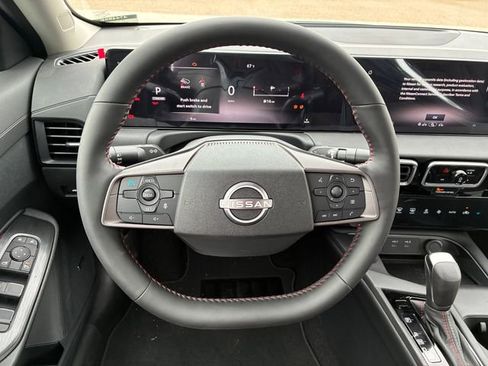New 2026 Nissan Sentra SR FWD image 17