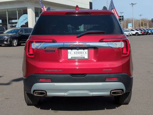 Certified 2023 GMC Acadia SLE w/ Driver Convenience Package image 6