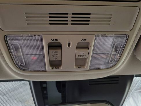 Used 2017 Honda CR-V EX image 20