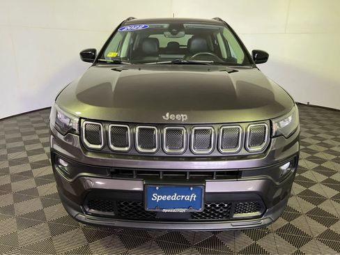 Used 2022 Jeep Compass Latitude w/ Sun and Sound Group image 2