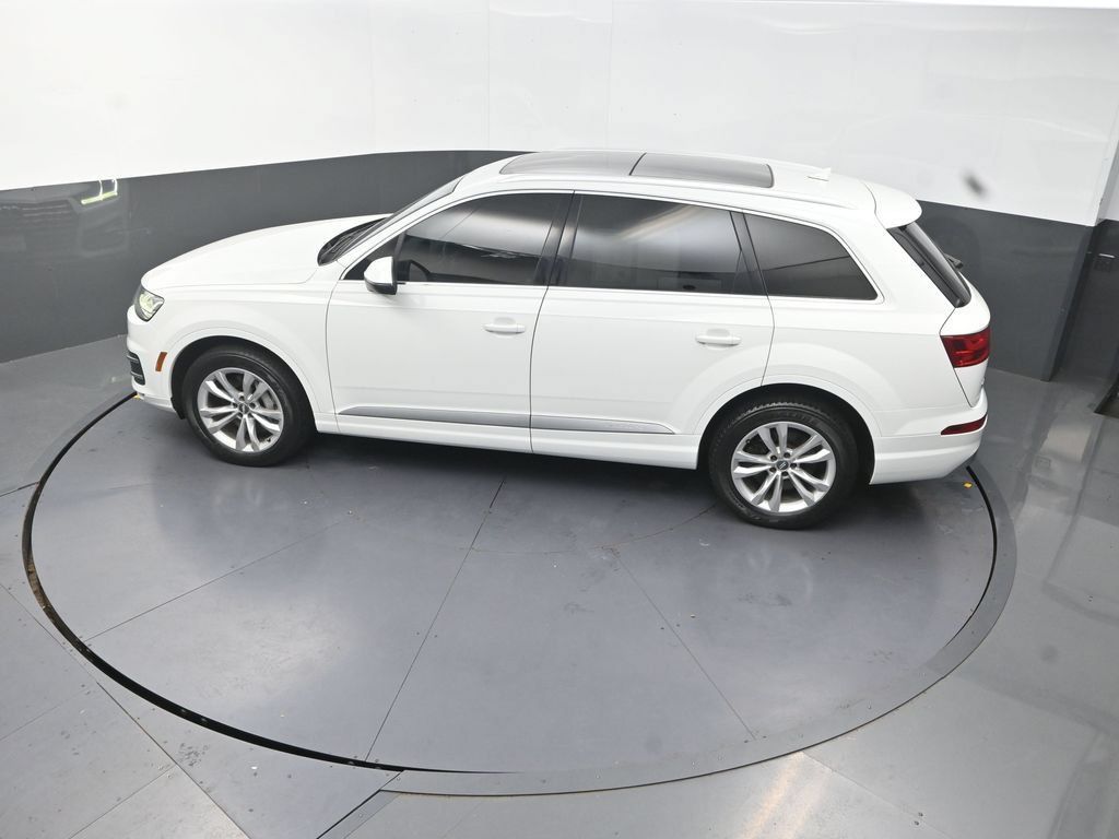 Used 2019 Audi Q7 3.0T Premium Plus AWD/4WD image 18