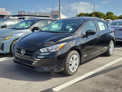 New 2025 Nissan Versa S w/ Trunk Package image 21