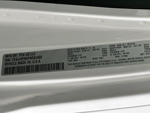 Used 2023 Jeep Wrangler Sahara w/ Cold Weather Group image 12