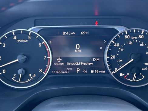 Used 2025 Nissan Rogue SV image 24