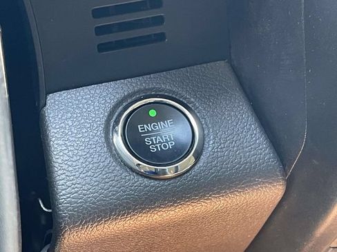 Used 2018 Ford Expedition Limited w/ Equipment Group 302A RWD image 26