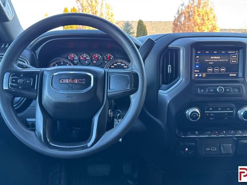 Used 2021 GMC Sierra 3500 4x4 Crew Cab image 15