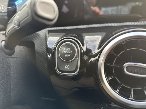 Certified 2020 Mercedes-Benz CLA 250 4MATIC image 19