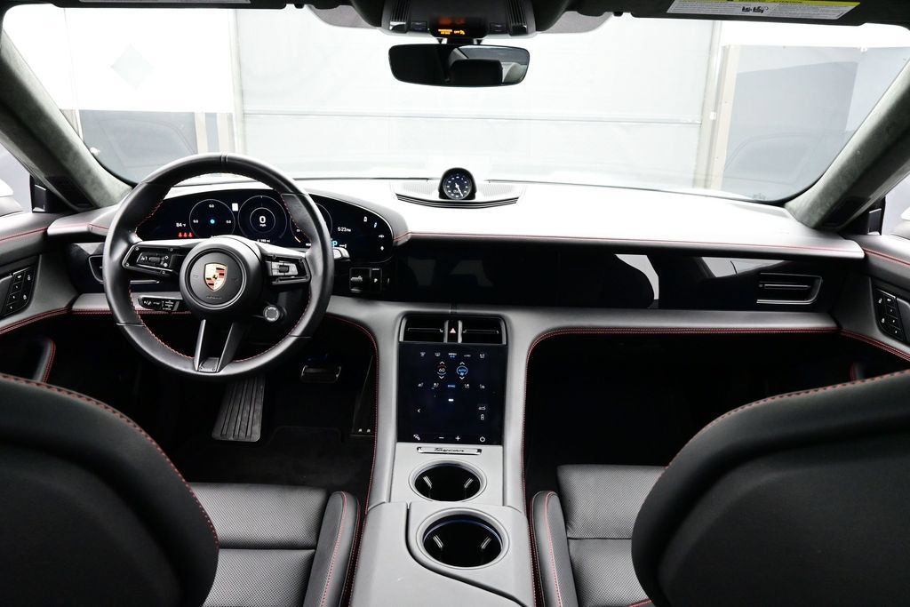 Certified 2024 Porsche Taycan GTS AWD/4WD image 18
