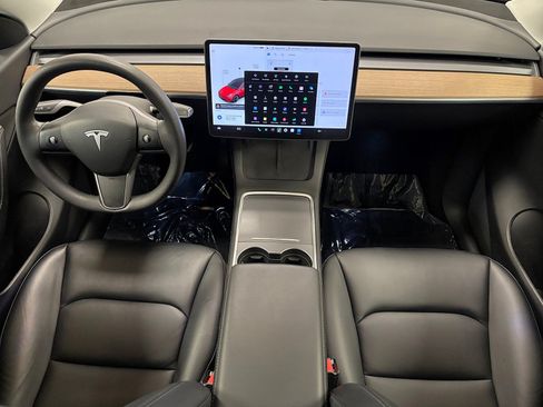 Used 2021 Tesla Model Y Long Range AWD/4WD image 13