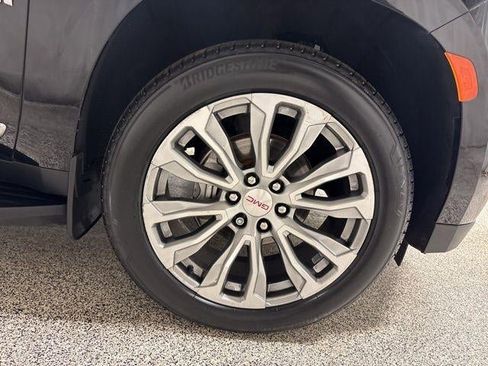 Used 2022 GMC Yukon XL Denali w/ Max Trailering Package image 34