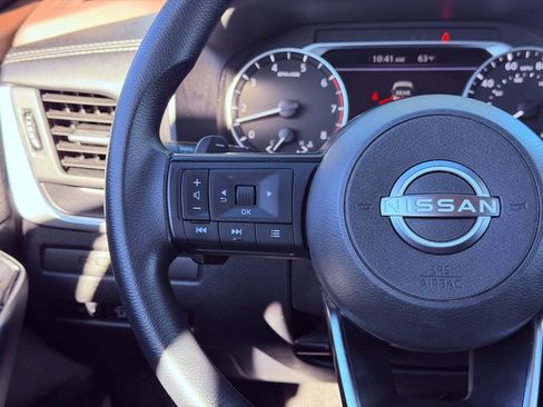 Certified 2023 Nissan Rogue S image 24