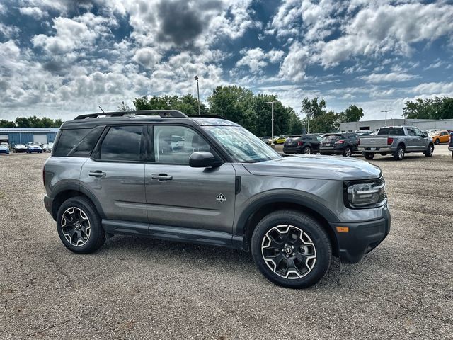 Used 2025 Ford Bronco Sport Outer Banks AWD/4WD image 11