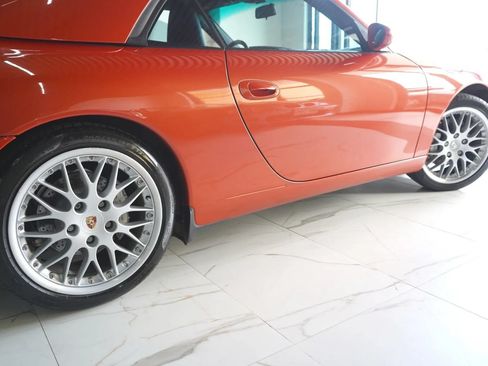 Used 2001 Porsche 911 Carrera 4 AWD/4WD image 5