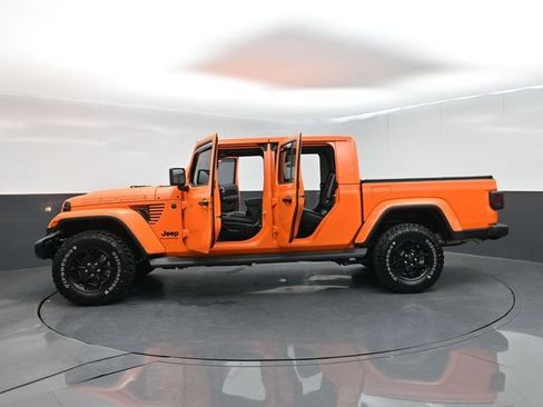 Used 2025 Jeep Gladiator Sport AWD/4WD image 64