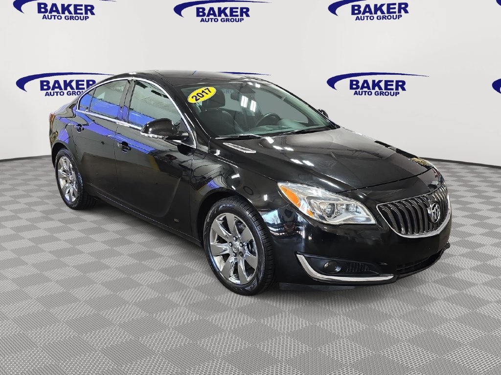 Used 2017 Buick Regal Premium FWD image 3