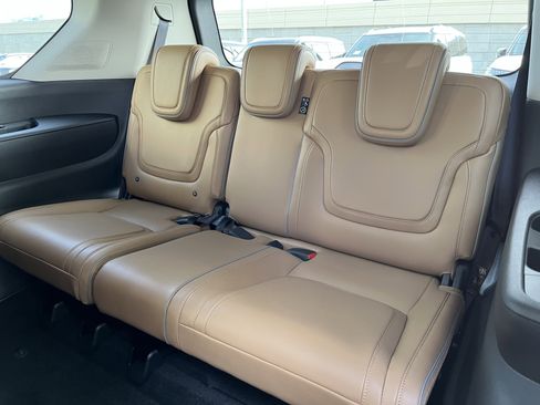 Used 2026 INFINITI QX80 Luxe w/ Cargo Package AWD/4WD image 14