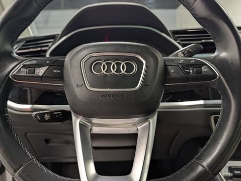 Used 2022 Audi Q3 2.0T Premium Plus w/ Premium Plus Package AWD/4WD image 22