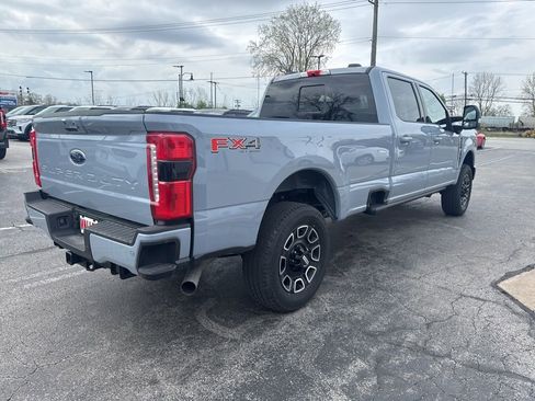 Used 2025 Ford F350 Lariat w/ Lariat Ultimate Package AWD/4WD image 3