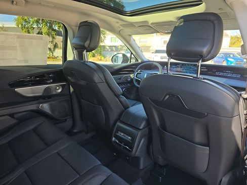 New 2026 Lincoln Nautilus Reserve image 26