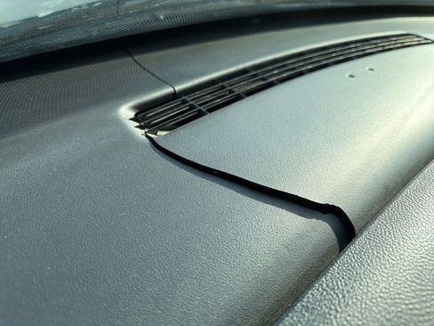 Used 2005 Chevrolet Uplander LS image 22