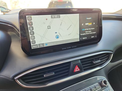 Used 2022 Hyundai Santa Fe SEL w/ Convenience + Premium Package image 23