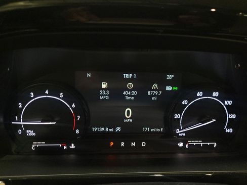 Used 2022 Lincoln Corsair AWD w/ Equipment Group 101A image 23