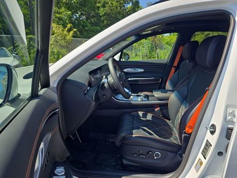 New 2026 Genesis GV70 3.5T Sport Prestige AWD/4WD image 11