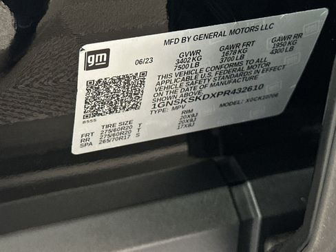 Used 2023 Chevrolet Tahoe Premier AWD/4WD image 30