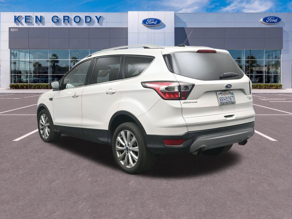 Used 2017 Ford Escape Titanium FWD image 8