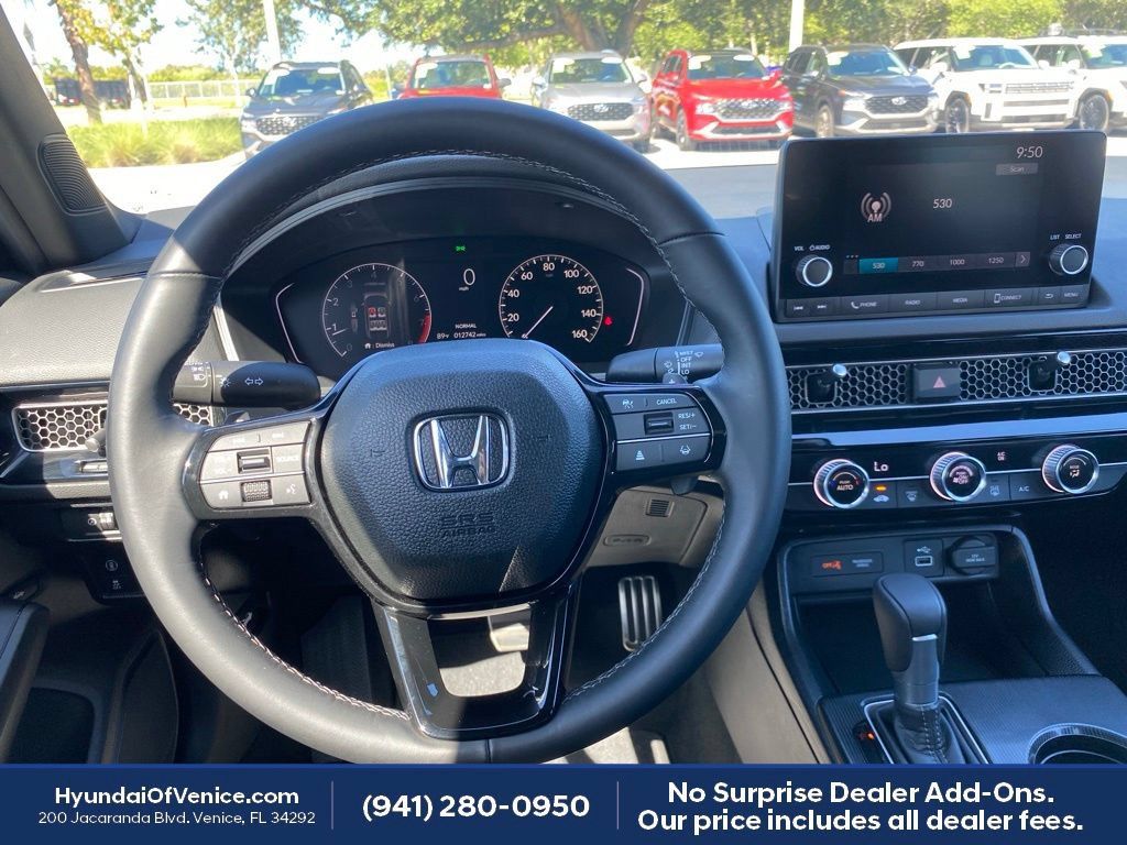 Used 2024 Honda Civic Sport image 3