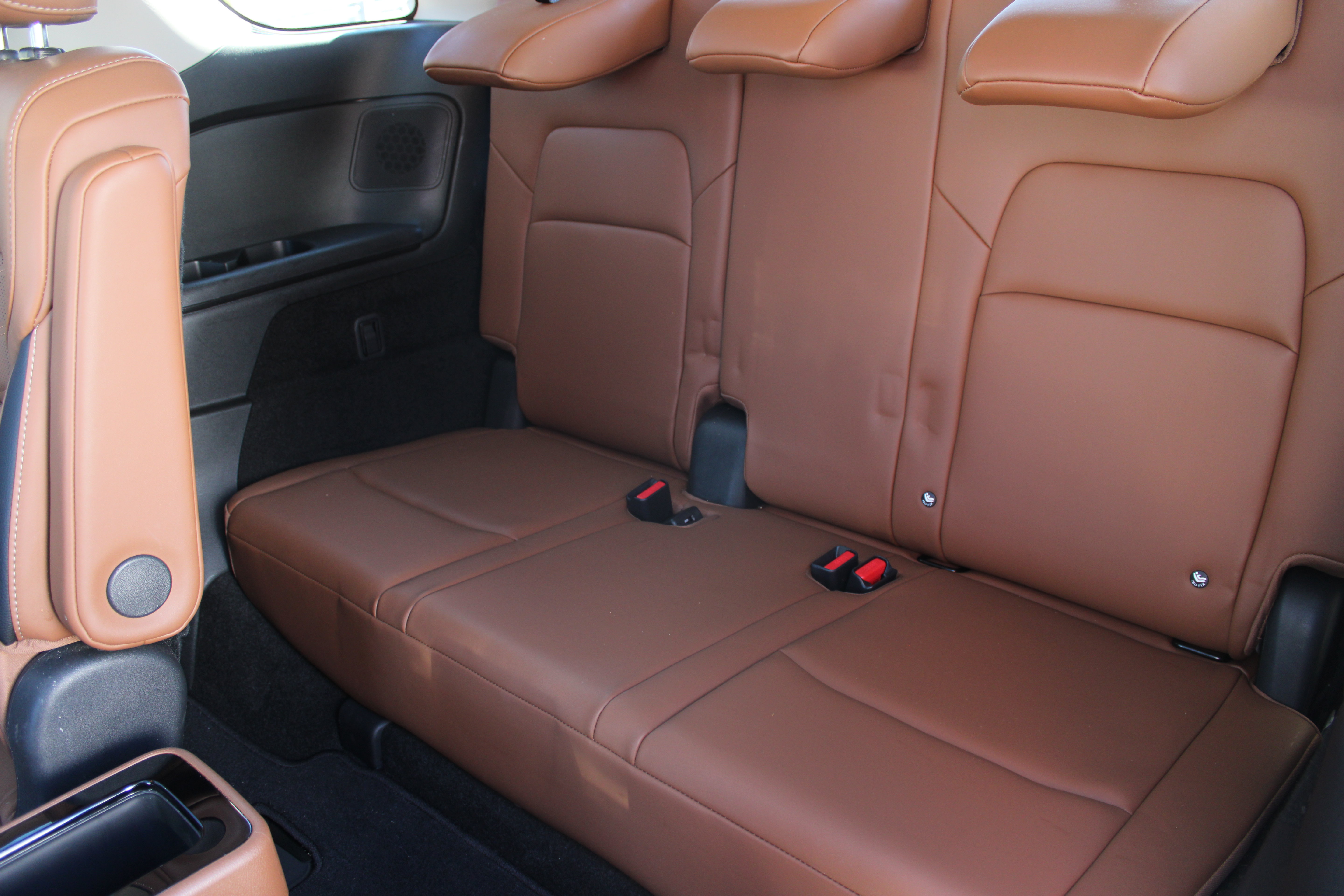 Certified 2024 Nissan Pathfinder Platinum AWD/4WD image 11