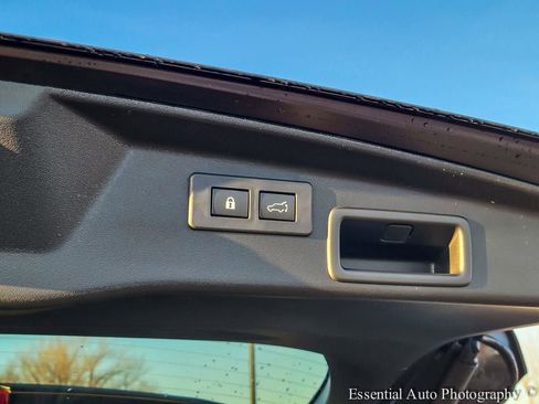 New 2026 Subaru Outback Limited AWD/4WD image 24