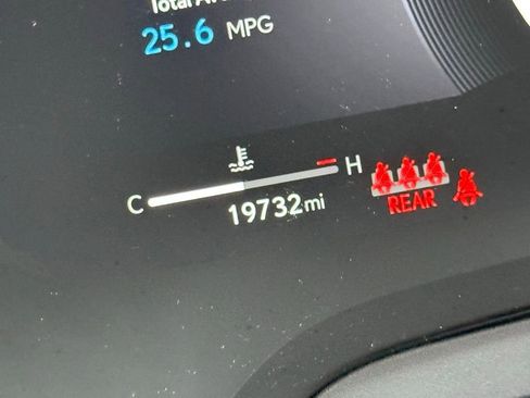 Used 2025 Lexus RX 350 Premium w/ Accessory Package (Z1) image 19