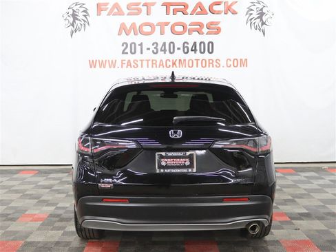 Used 2023 Honda HR-V Sport image 5