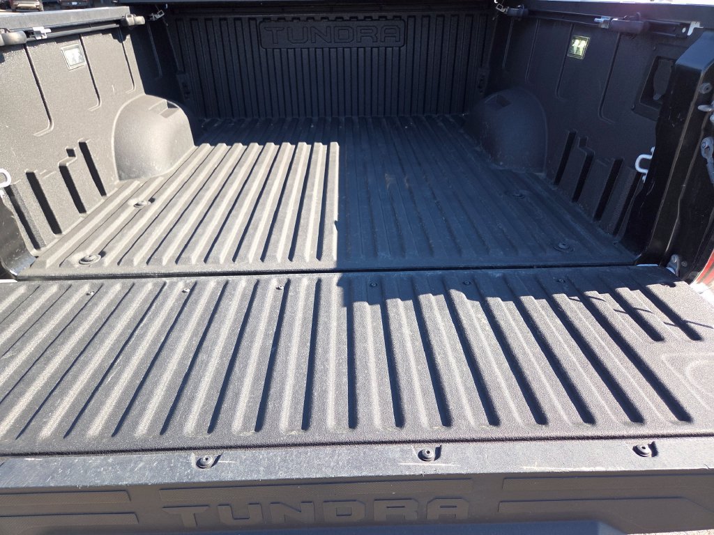 Used 2023 Toyota Tundra Limited AWD/4WD image 32