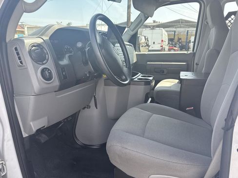 Used 2013 Ford E-150 and Econoline 150 w/ PWR Group RWD image 11
